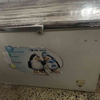 ثلاجة • للبيع