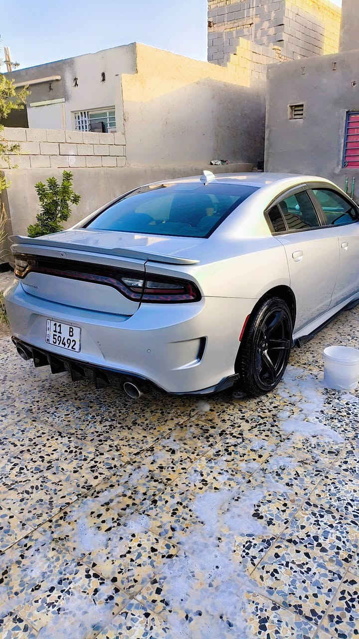 سلام عليكم جارجر GT محرك 3500 موديل 19 حادث موضح بل صوره  195 وبيه مجال حك الجيه  ***********  ال يريد يتصل على تعليقات مارد
