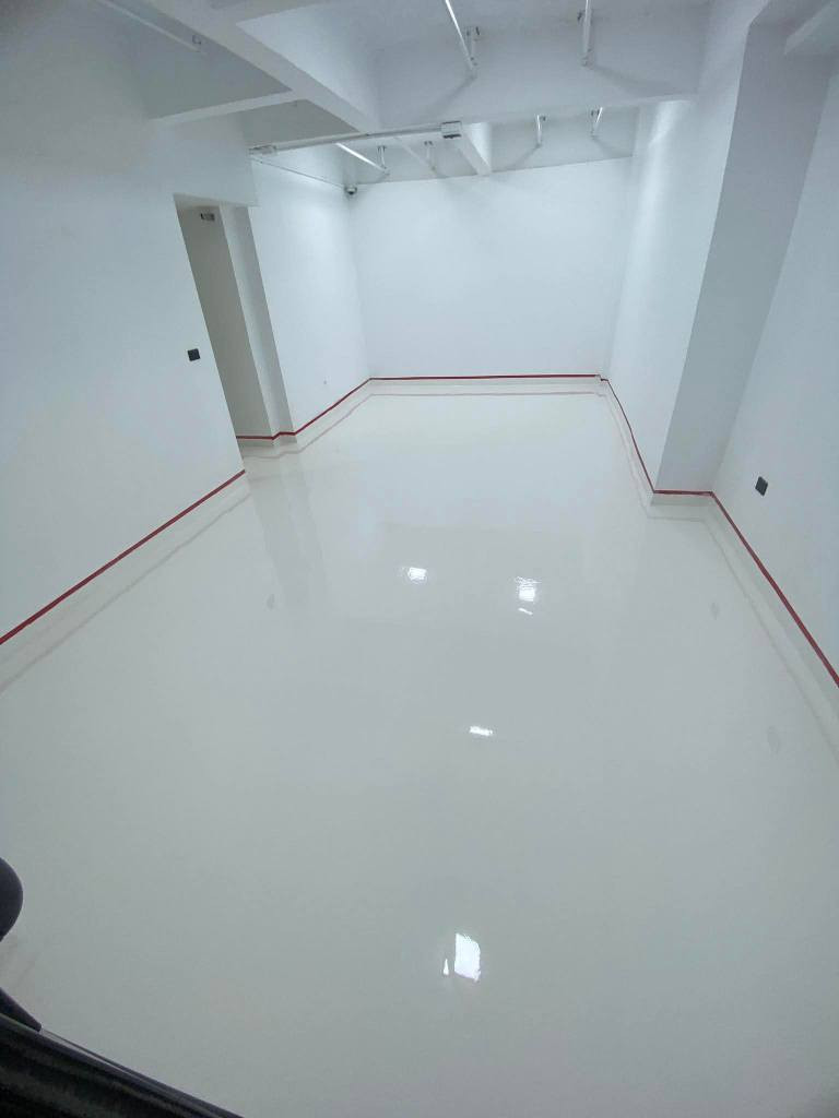 ***********
سلاوتان لیبیت باشترین کاتی معالەجەیە و چارەسەر کردنی کۆنکرێتی سەربان بە مادەیەکو شێوازێک کە زەمانێکی درێژ خایەنی هەیەو بەرگری لە کۆنکرێتو شیشی سەقفو  سەقفی مەغریبی دەکات کە رێگری دەکات لە درزبونو شەق بونی سەربانەکەت کەرویەکی زۆر جوانیشی هەیەو عەزلی سەرماو گەرما دەکات ئەم مادەیە لەلای ئیمە بە ڕشتنو بە مالەو بە خەستو خۆڵی بەکار دێت ئەزمونمان لەم بوارەدا ١٠ سال زیاترەو باشترین جۆرەکانی هایبەرو باشترین پرایمەری بۆ بەکار دێنین  نرخیچمان گونجاوەو لەهیج شوێنێک زیاتر نیە  ئامادەین بۆ خزمەت کردنتان لەشاری سلێمانیو دەورو بەری  تەنها پەیوەندی بکەنو دێینە خزمەتان . السليمانية, العراق
