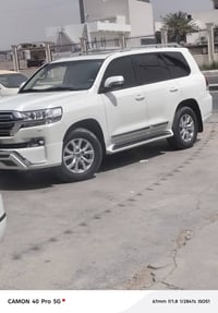 سياره لاندكروز للبيع موديل 17 رقم سليمانيه سياره برياميه  ٠٧٧٢٣٢٠٦٩٧٨م...