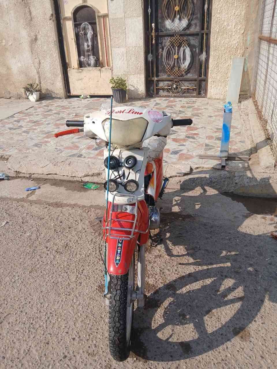 سلام عليكم  موطور سرفيز  للبيع مكينه ناعمه  السعر 450وبي مجال الشراي  يتصل عل رقم  ***********
