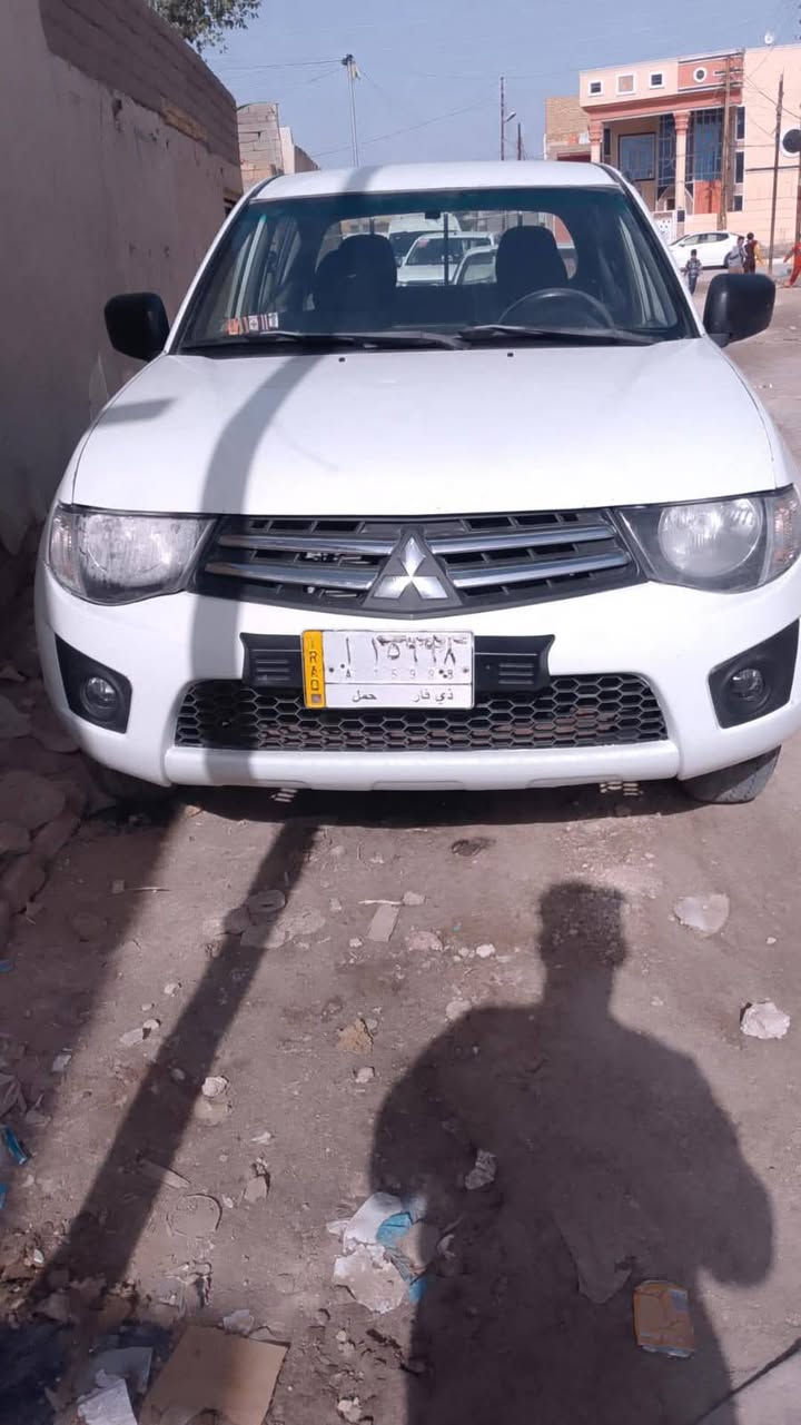 البيع بيكم مستبوشي موديل 2012 رقم ذي قار بيه ضربه بلباب الخلفي والباقي كفاله جهة العبري جاهزه كلش محور مكينه وكير ونجي 4 سلندر السعر 90وبيه مجال مكاني ناصرية مركز الاستفسار الاتصال علا رقم‏‪***********‬‏
