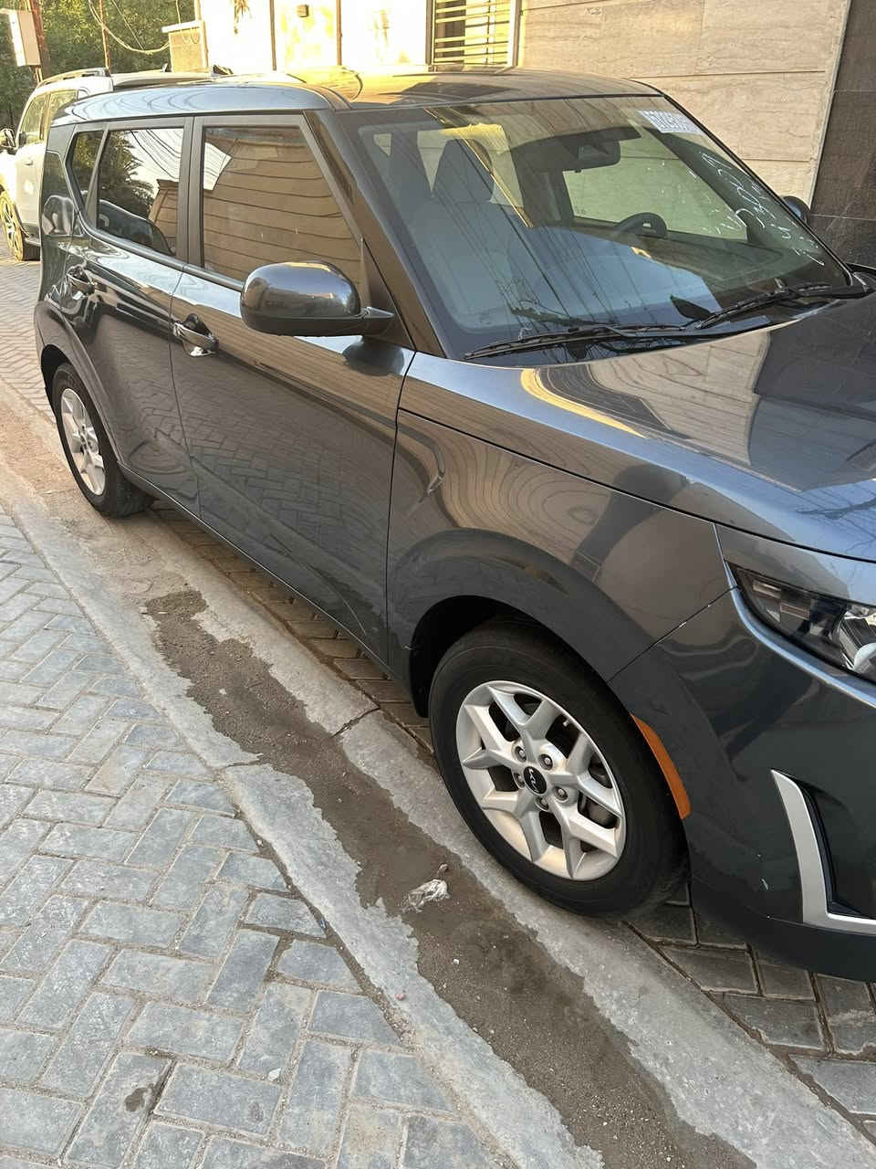 السلام عليكم صول 25 ماشيه 4 الاف 138 بدون ايرباك ***********
