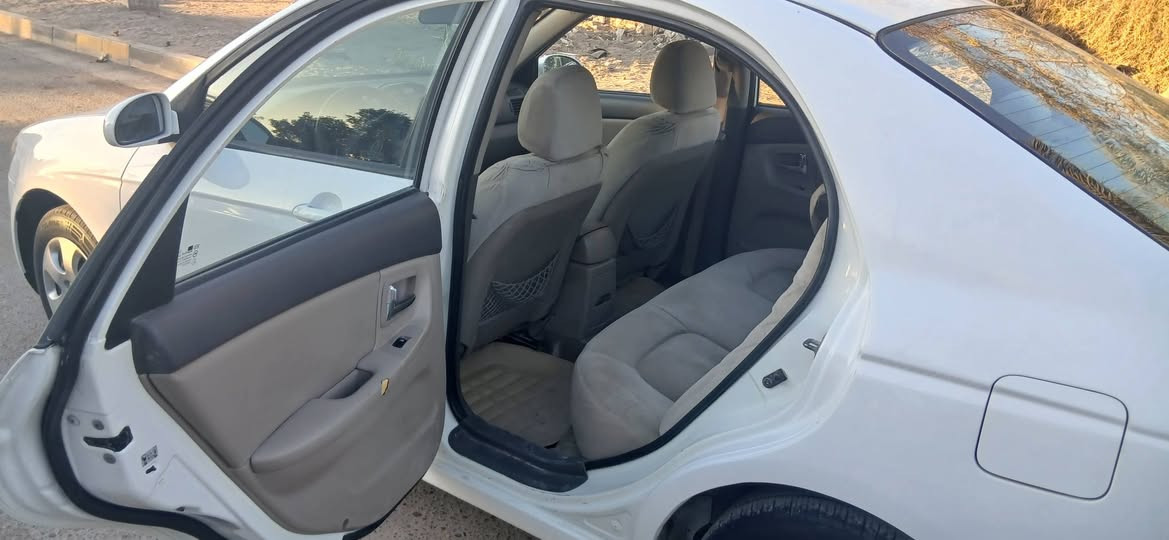 كيه سبكرى ٢٠٠٩ مصبوغه عام فقط جماليه بدون اي ضرر
حادثها جاملغ خلفي من امريكا ... رقم بغداد كير مكينه حداديه تخم تاير وتبريد كفاله ..السياره جديده بمعنى الكلمه تجي وتشوف بعينك السعر ٨٨ وبيها مجال قليل ..للتواصل *********** مكان السياره كربلاء
