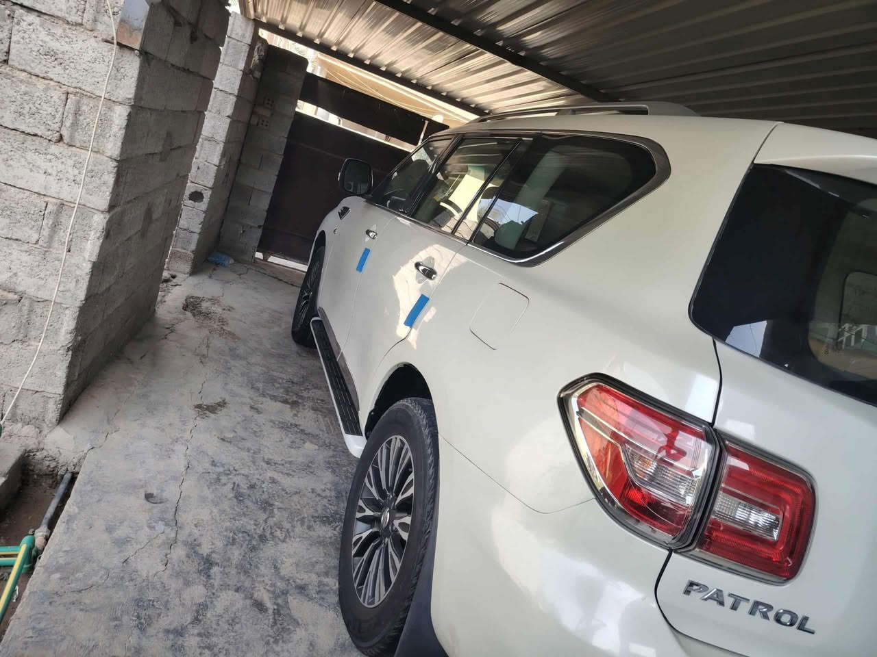 نيسان باترول 2015 رقم بغداد بسمي فول موصفات بلاتنيوم محرك الزغير مرغوب ثمانية سلندر. بيها ثلاث قطع صبغ اثر جراد مو حادث. ماكان بغداد ابو غريب. سعر 285 بيها مجال قليل. اي سفسار ***********.
***********
