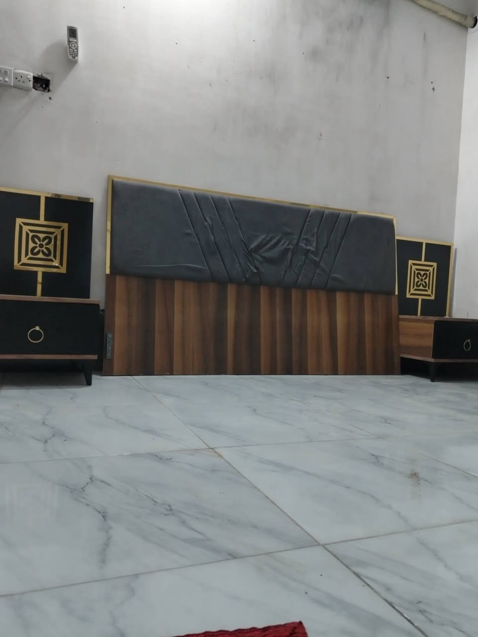 غرفة نوم للبيع كنتور مفتوح ما ناصبي غرفة كاملة كنتور ابواب 5قطع سعر 150قفل بدون عملة  حلة ابو غرق ملاحظه اني مندوبة شعندك غرفة نوم للبيع او غراض منزلية دزلي خاص ابيعهن الك


**إذا كنت صاحب هذا الإعلان وتريد حذفه لأي سبب، رجاءا أرسل رسالة إلى الدعم الفني**