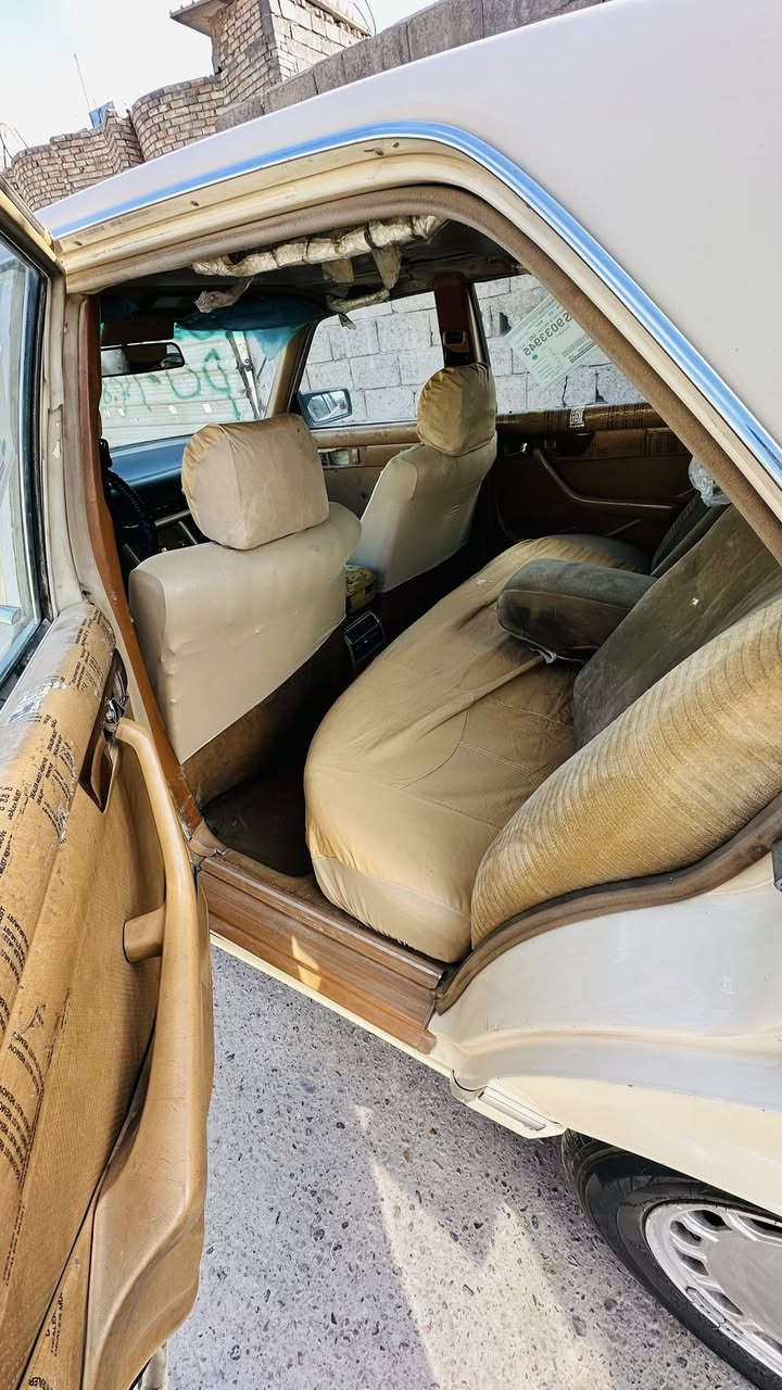 كير مكينه ففتي 3000رقم بغداد  أنكليزي   مكاني بغداد   حي نصر تبريد شغال كهربائيات شغاله  تخم تاير جام كهربائي    سنتر لوك شغال   اريل. خلفي شغال موديل 89سعر38وبيها مجال  ***********
