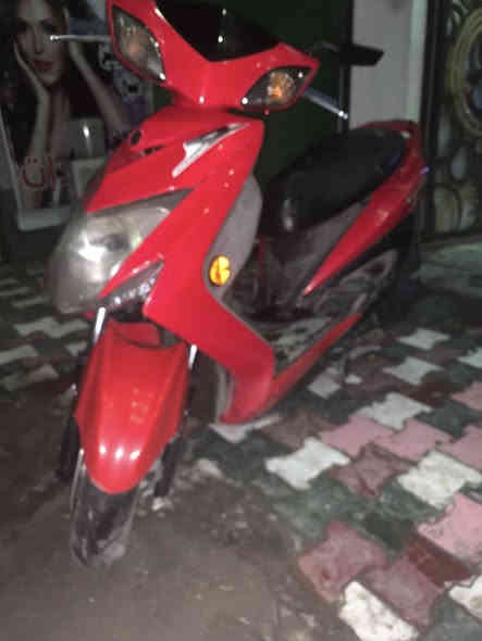 سلام عليكم عندي دراجه للبيع  موديل 2022 الدراجه ياباني  بيه هندرالدراجه اي نقص مابيه الدراجه نضيفه وبلادي مكينه ناعمه  ميل شغال الدراجه ما ماشي أوراق موجوده الدراجه منزله على ايدي صاله  شهر   الرقم 📞***********بي واتساب ورصيد
