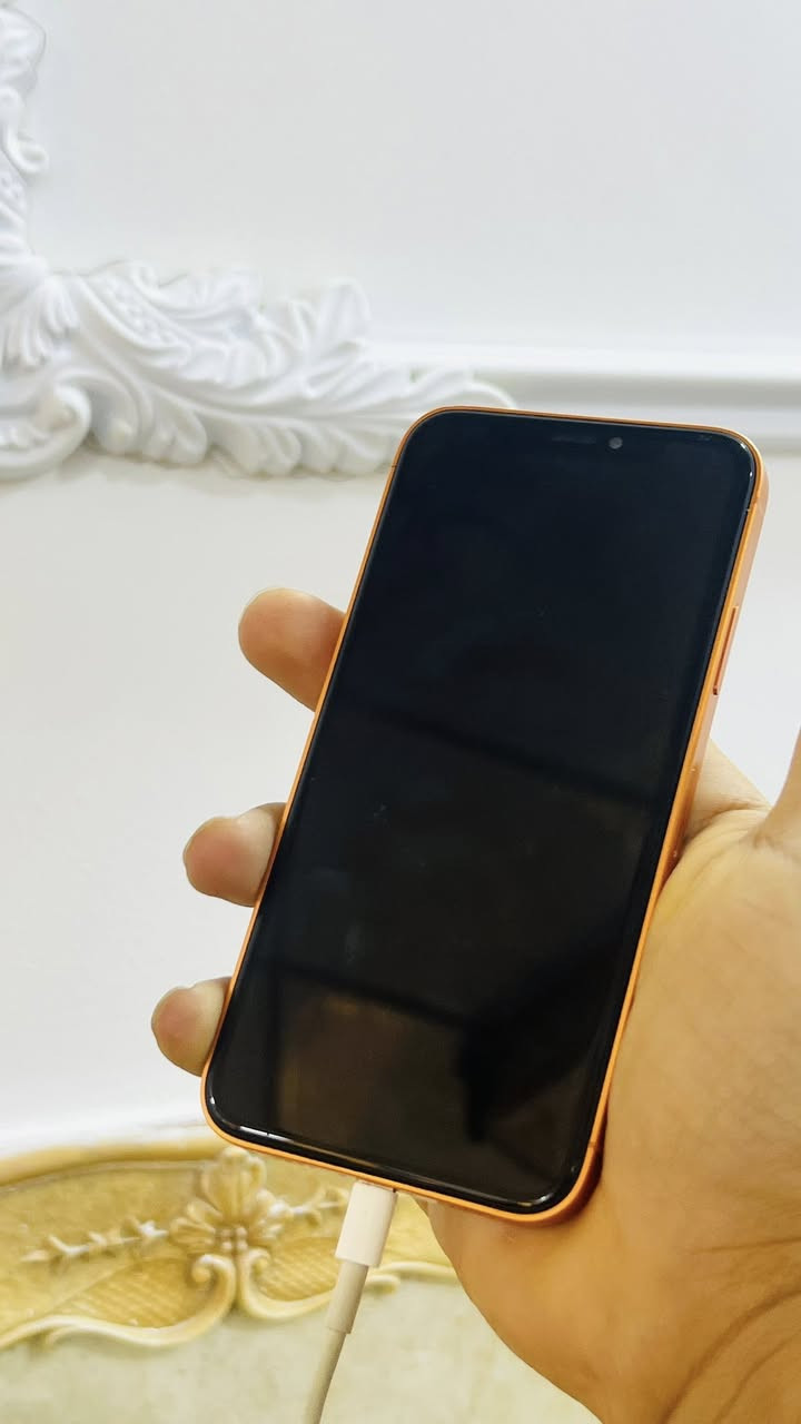 السلام عليكم
ايفون x الصغير محور 17pro max
الذاكره 256 بطاريه 100%مبدله نوعيه زينه 
نموذج M صنعه HN الجهاز كلش حلو زلغ مابيه 
كله شغال فيس ايدي 
كامرات حد 2x
والبقيه مكفول 
سعره 210
واذا مراوس 11بعد احسن 
حي العسكري ***********
