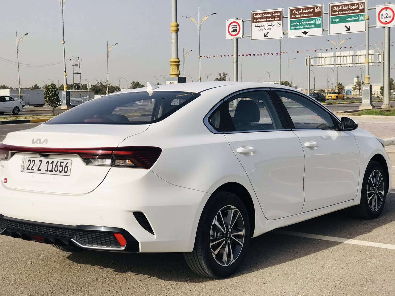 السلام عليكم
Kia k3 2024
فول مواصفات 
رقم اربيل بأسمي مو وكاله 
تريد تحويل وكاله ماعندي مشكله
 ١٤٠ وبيها مجال قليل
مكاني كربلاء 
***********
