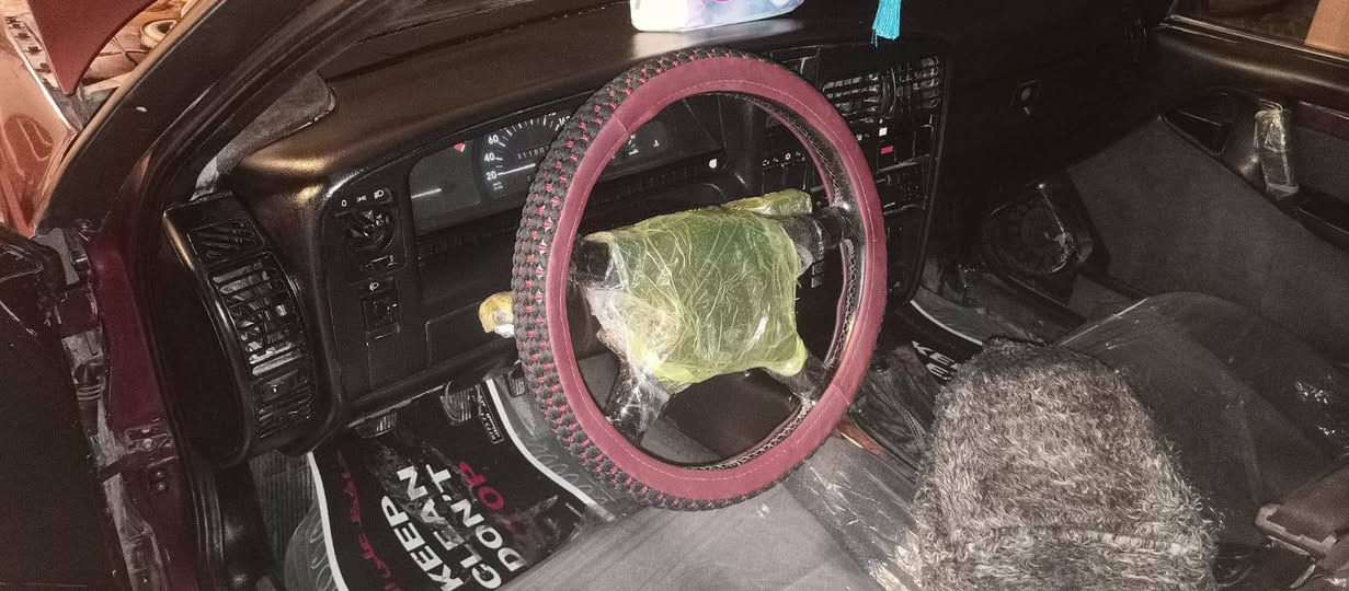 بسم الله اوبل اوميكا موديل 92 رقم انبار محرك 2000 بلا دي كير عادي فتحه بلقماره جام كهربائي الأربع بوب سياره كير محرك. صدر تخم تاير جديد سياره على وضع الشركه مكفوله لادعمه ولاكصه شرط الصندوق مامصلح على الشركه سياره مقدف مصوج تبريد يرادله غاز وقايش السعر 37 بيها مجال بسيط المكان الرمادي جزيره الخالديه للاتصال ***********
