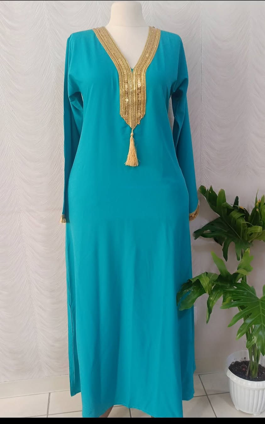دشداشة نسائية جديدة جمال القطع 
قياس من M- L -LX- LXX
سعر 6 الف


**إذا كنت صاحب هذا الإعلان وتريد حذفه لأي سبب، رجاءا أرسل رسالة إلى الدعم الفني**