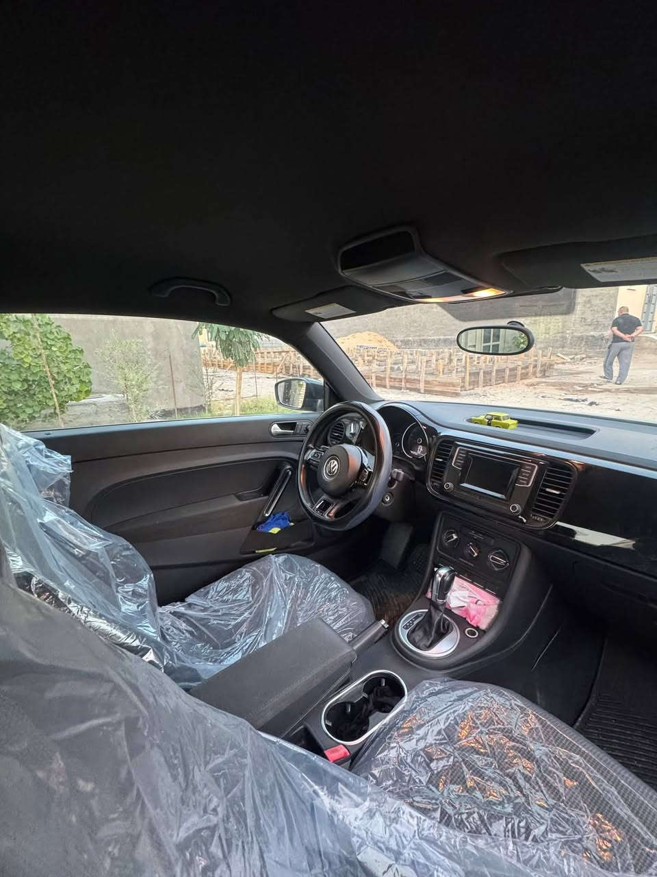 بيع او مراوس حسب القناعة
بيتل 2018 محرك 2000 تيربو 
ماشية 46 الف فقط سيارة جديدة  حادث بنيد فقط بدون ايرباك صبغ فقط بنيد يعني قطعة وحدة حتى دعاميات بلادية بدون صبغ مكاني كربلاء السعر 125 وبيها مجال
***********
