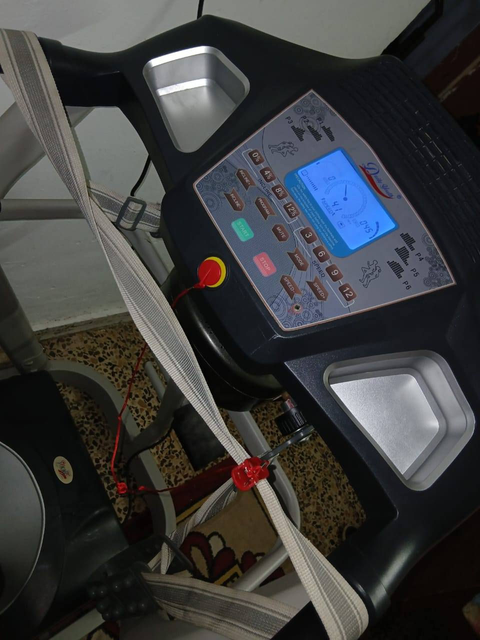 سلام عليكم جهاز جري البيع ممستخدم هواي نضيف شغال سرعتة عالية نقط تحكم شغالة جهاز كامل ونضيف والسعر 200 الف رقم الهاتف 0770 298 7797
