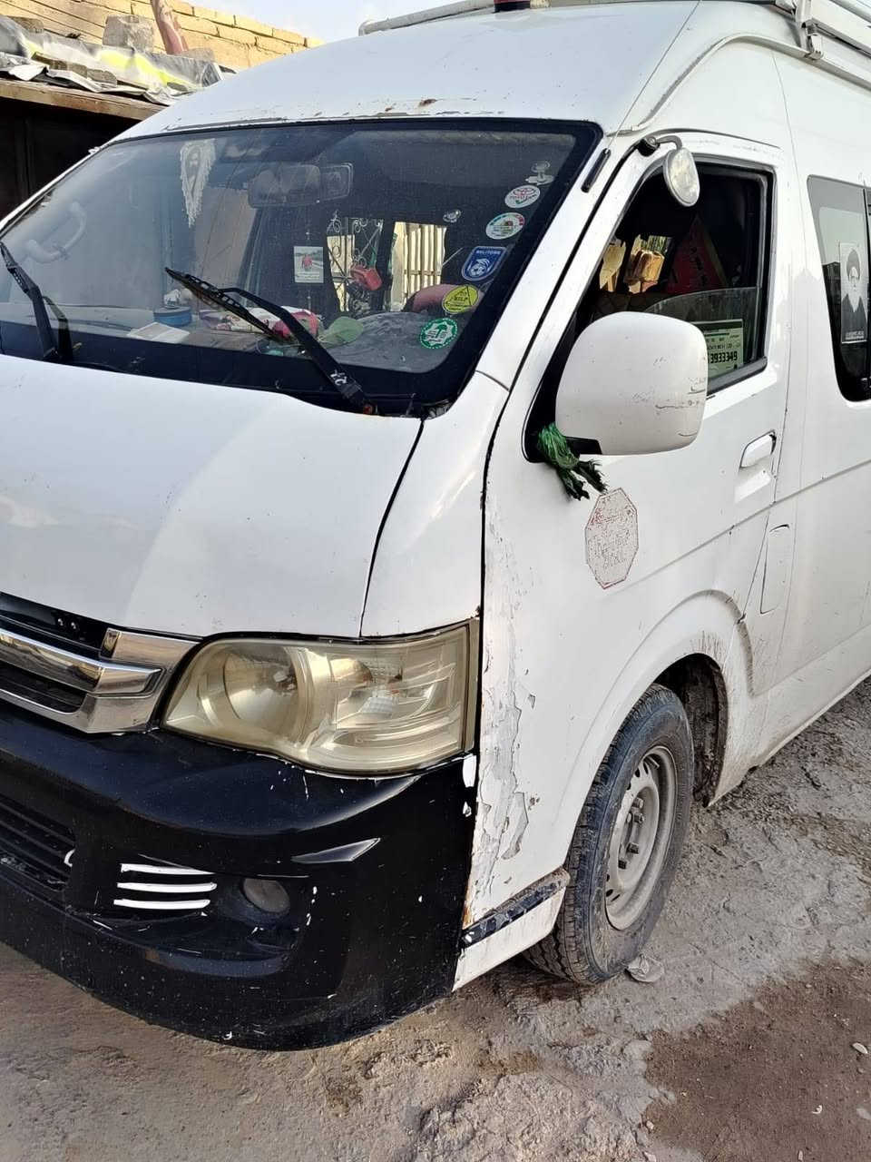 سلام عليكم جنبي موديل 14تبريد شغال ثلج بيه صبغ بل ربع الوره ولبجم مكينه مال كوستر مكفوله كفاله عامه بس النمره الثانيه تفلت السعر 115مطلوبه هيه ومرور 40ورقه ينزلن من سعر السياره ***********مكان السياره بابل اتصل وبيك خير ودلل
