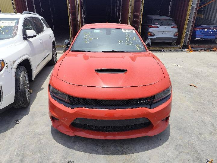 سلام عليكم جارجر لون مميز برتقالي🍊📍
جارجرGT جيتي  
ماشيه 75
الموديل 2023(امريكيه)  لون برتقالي المميز 
 مكفوله من الصبغ فقط bdr  بجاملغ والباب
رقم اربيل باسمي هزه جديده
المحرك : 6 سلندر تو ويل
سياره جديده بمعنى الكلمه 
المواصفات فول 
شاشه كبيرة مع نظام ملاحة GPS 
 مقعد السائق كهربائي 
 حساسات مع مانع تصادم خلفي . 
 تشغيل عن بعد 
 ستيرن كهربائي 
 محدد سرعة 
 تلفون بلوتوث 
 كاميرا خلفية 
 مرايا متحسسة للاضاءة العالية 
 كير شفتر بالستيرن 
 دخول ذكي (بصمة)   
السعر 272$                                              
مكاني بابل النيل 
***********
