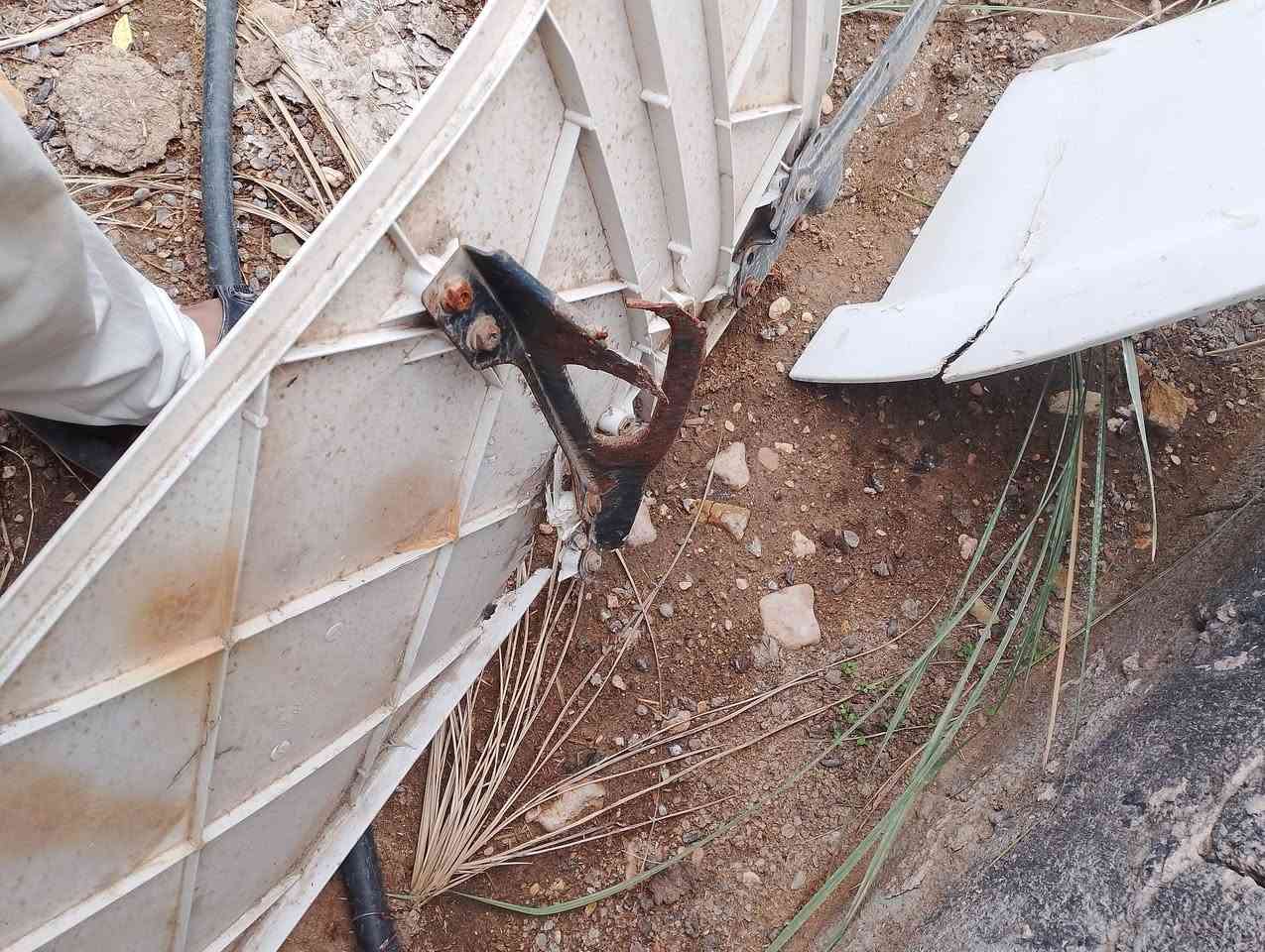 السلام عليكم كاسحه وزعانف مال الفينيه الي يفدنه يتصل على الرقم ***********
