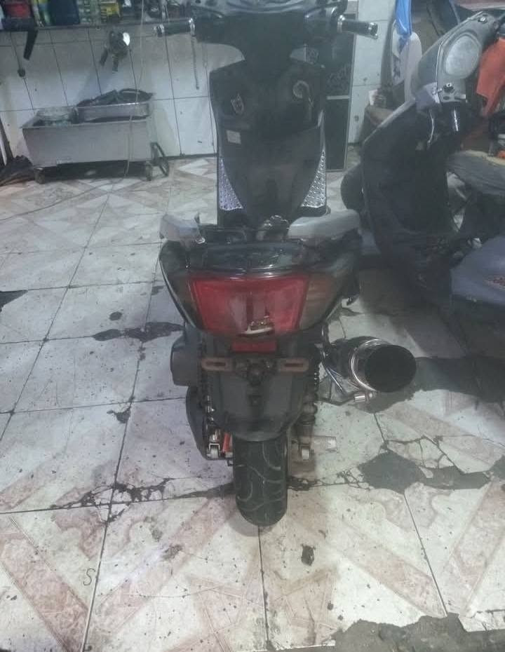 شبابنه هاي دراجات لبيع سكنس كابريتر 450 سكنس نوزل 250 لجيتي ار 450


**إذا كنت صاحب هذا الإعلان وتريد حذفه لأي سبب، رجاءا أرسل رسالة إلى الدعم الفني**