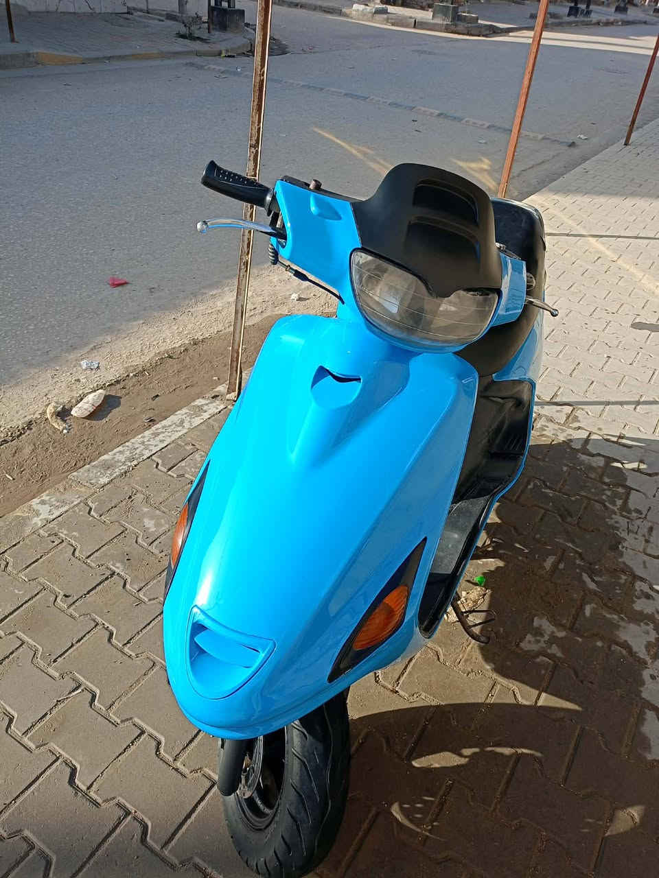 دراجه للبيع جاهزه من كلشي وشغاله سلف هندر  مانقصه برغي 550وبيه مجال ***********
