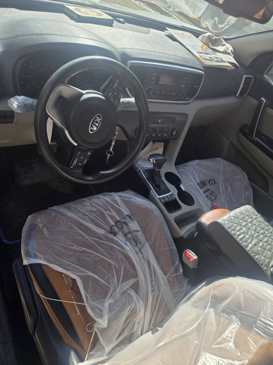 سبورتج للبيع السعر 191
سبورتج 20 السعر 191
الموديل ٢٠ خليجي  ماشية ٩٥  كفالة عام عدل  بارد مكانين شبر موضح بسونار   موصفات بنوراما  عدا بصمه بعد اكوا شي مو نسيته سعر مقدما  تواصل وتساب ***********
