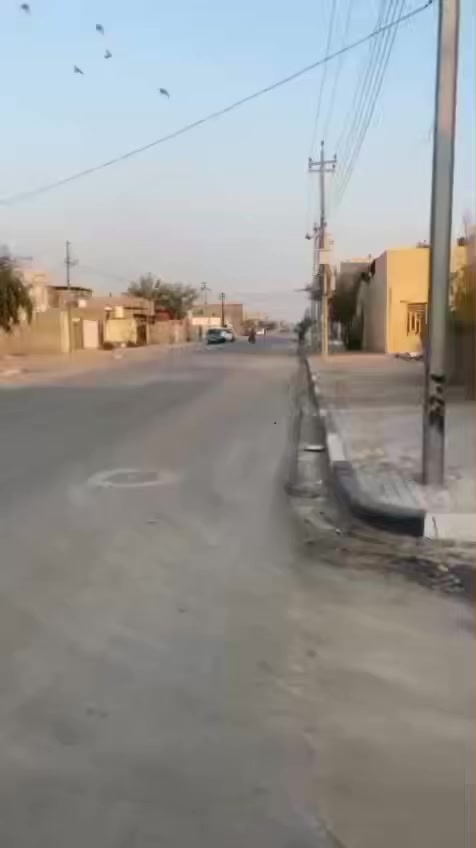 ياللة

اليوم عدنا عرض جديد

بيت 150م طابقين  طابو صرف 
واجه6 نزال25 
كافه الخدمات متوفره 
يحتوي علئ كراج وغرفه نوم عدد2 ومطبخ ومضيف وصحيات 
بناة جديد موقع مميز قريب جدا من شارع المدارس

(البيت مطلوب اسكان)

كربلاء الحسينية العطشي حي رسول
***********
