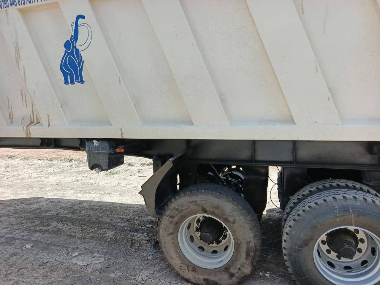 عربانه للبيع رقم الهاتف موجود مكلف بالنشر‏‪***********‬‏

