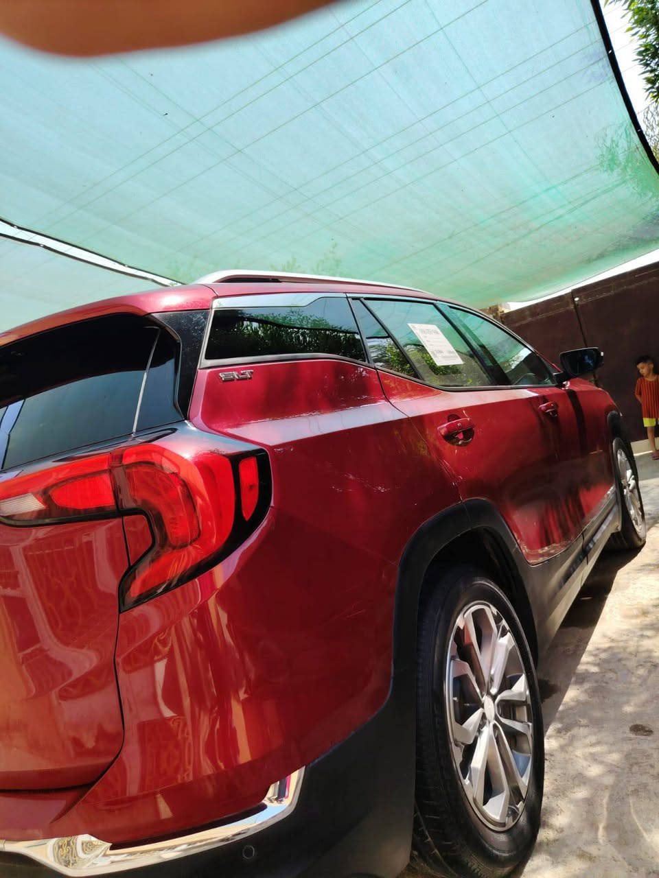 سلام عليكم سياره البيع جمسي تيران امريكي مديل 2018 فول مواصافات حادثها جاملغ المامي ماشيه 117 الف سعر 140وبيها مجال المكان نجف ***********
