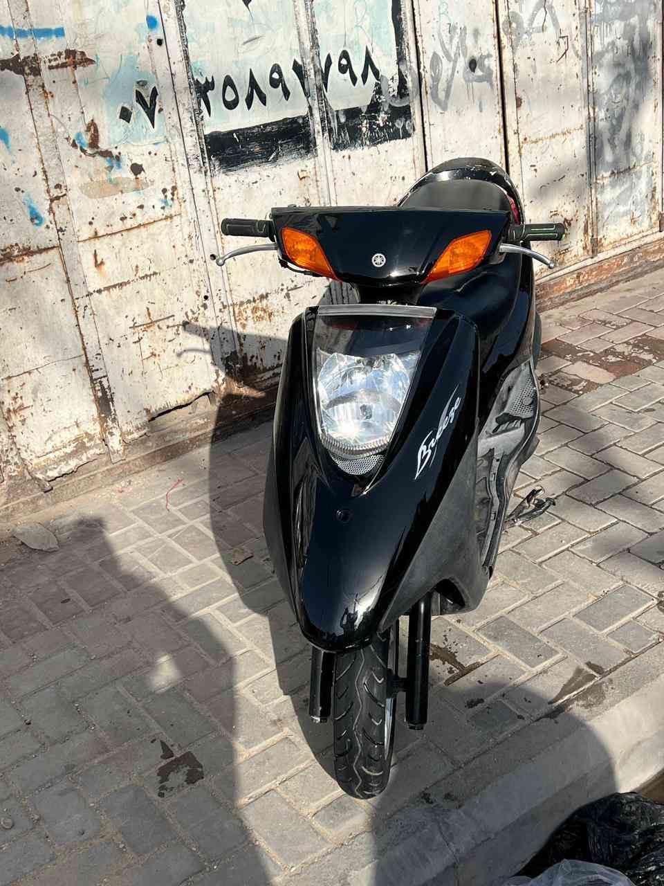 دراجة بريز بعدهة بحالت الوكالة جديدة بمعنة الكلمة كلهة شغالة نكرة سلف مكينة ناعمة كلهة بلادي سعر ٦٠٠ مكان مدينة الصدر رقمي ***********
