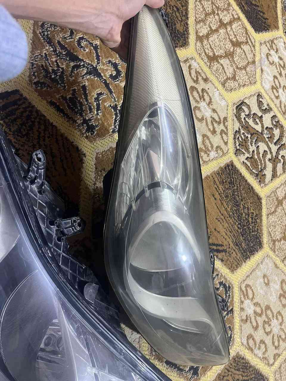 للبيع لايتات انترا ٢٠١٣ نضاف جامهن اصلي مابدل ليفيدنه يخابرني ب٧٥ وبيهن مجال مكاني ناصريه فداء
***********
