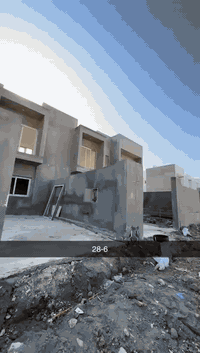 بيت شهرين ان شاء الله ويكون جاهز 
كلش حلو وشارعه 20م بمجمع حوراء صاير بصف قطع المجلس بيت كامل و200 متر 

وسعره بس 195 مليون وماكو هيج سعر بس متوزاي ع الفلوس
والجيد بالامر تدفع بس 125 مليون كاش وباقي 70 تقسيط على طول 12 سنة 

ومعلوم هسة قطع المجلس هي بس وصل كاع ما شاء الله ربي يرزقهم ال 200 اقل شيء ب 90 
 وهذا بيت كامل مكمل فالفرصة ممتازة لمن يعرف بالمنطقة بالمقارنة بما حولها 

الي جاد يشتري وفلوسه الكاش جاهزة بدون تأخير 
 يتواصل معي *********** بي واتساب
