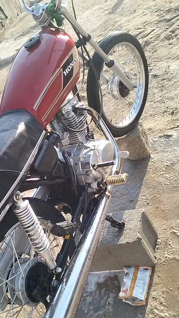 سلام عليكم دراجه نامه شلامجه للبيع سعر425 بيها مجال ***********

