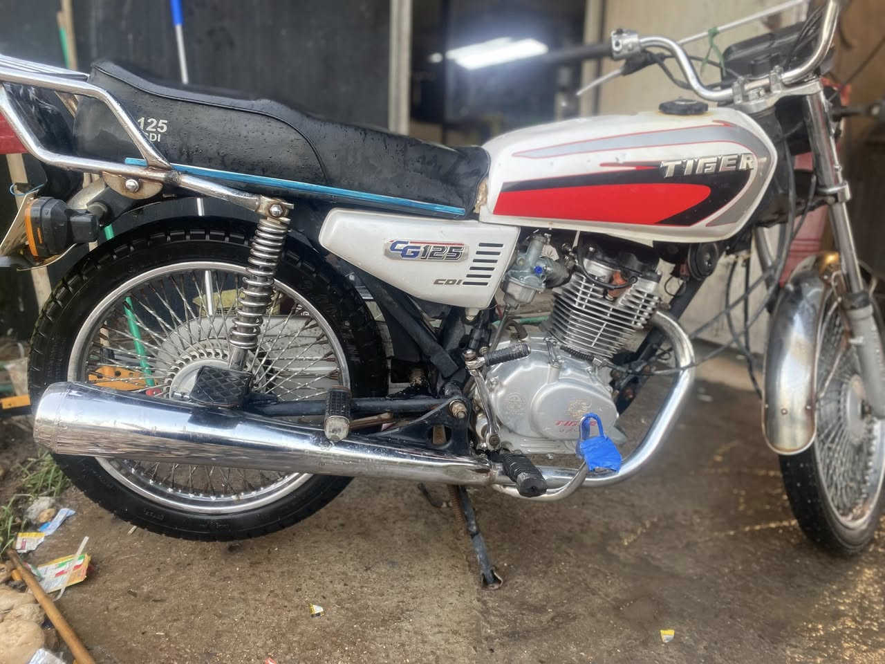 تايكر 21 للبيع اوراق استنساخ  كهربائيات كامله ما عوزهه شي سعره 400


**إذا كنت صاحب هذا الإعلان وتريد حذفه لأي سبب، رجاءا أرسل رسالة إلى الدعم الفني**