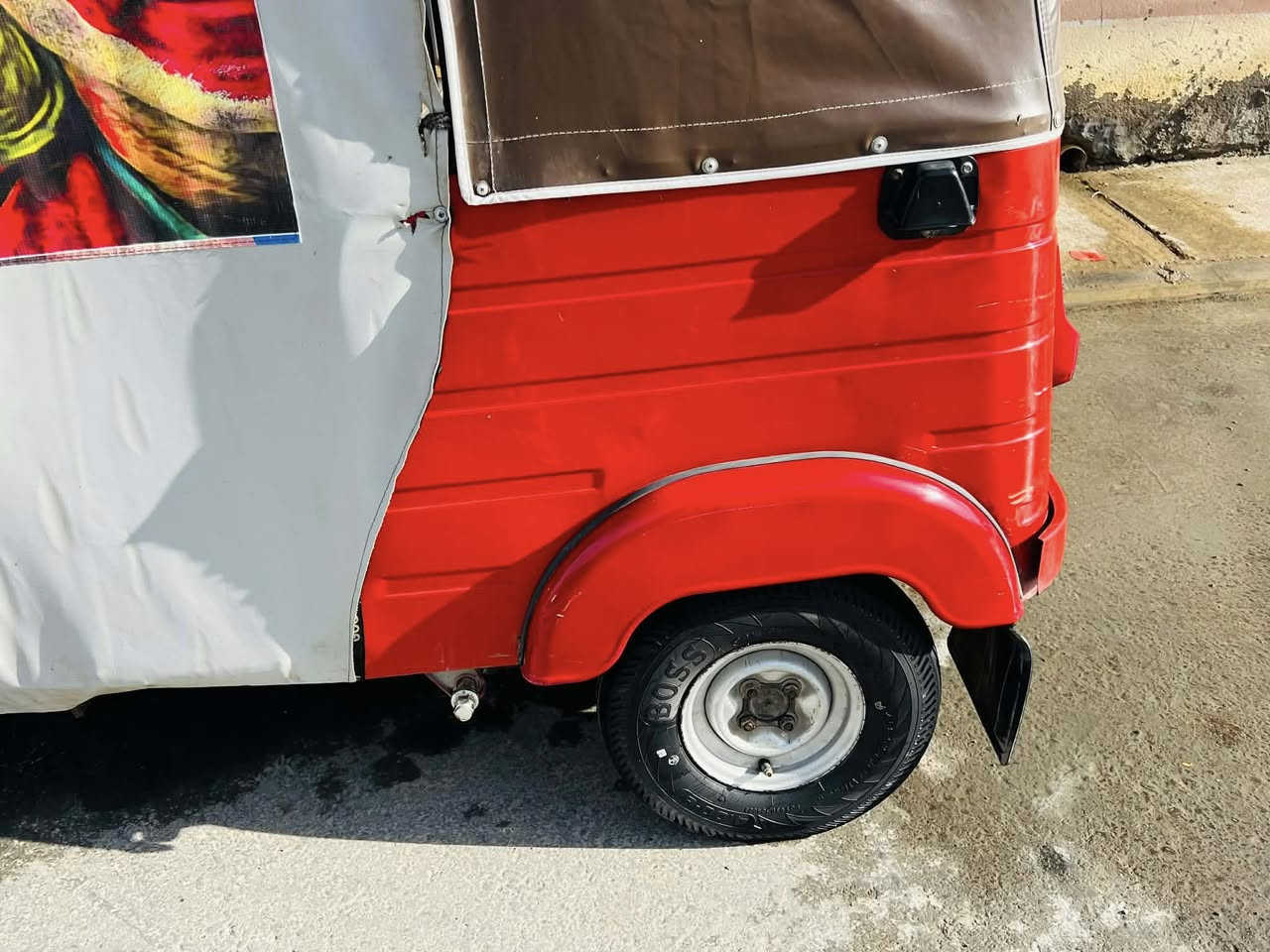 سلام عليكم تكتك مديل 2020شهر 12رقم وسنويه كربلاء بسمي تحويل مباشر رقم نكليزي    لمكينه لا تنقيص ولا تبخير تكتك بلاديه لا صبغ ولا معجون ولا ضربه ولا مععمره تكتك خير من الله  تخم تاير  سعر 7250 وبيها مجال اتصل ودلال *********** مكان ديالئ خان بني سعد  ( بدون السيباية)
