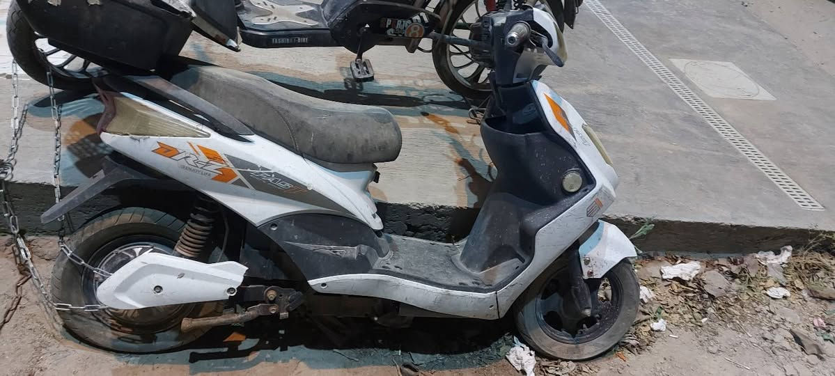 دراجة شحن للبيع 
عطله بطارية و سويج ضايع 
مكان بغداد كرادة


**إذا كنت صاحب هذا الإعلان وتريد حذفه لأي سبب، رجاءا أرسل رسالة إلى الدعم الفني**