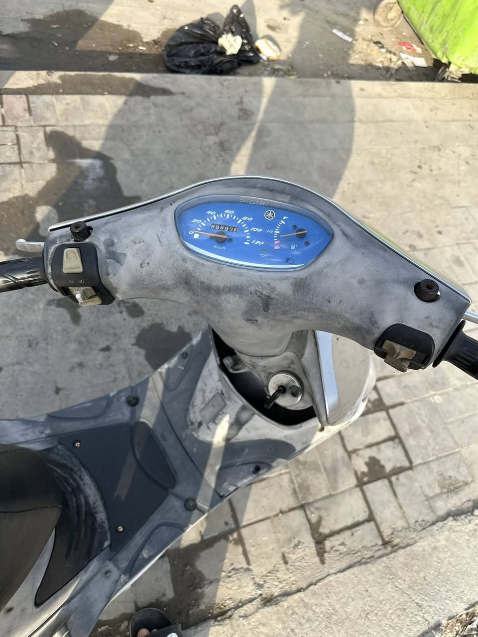 ماكس منغولي دراجه حاويه صالها شهر مخذها من رحمان دراجه كرتون ختم واحد بصمه باتري جديد نكره سلف شرط برغي ممفتوح بيها بلك مالتها فتحته بيدي عنوان قشله سعرها 900 الف الشراي يتصل ***********
