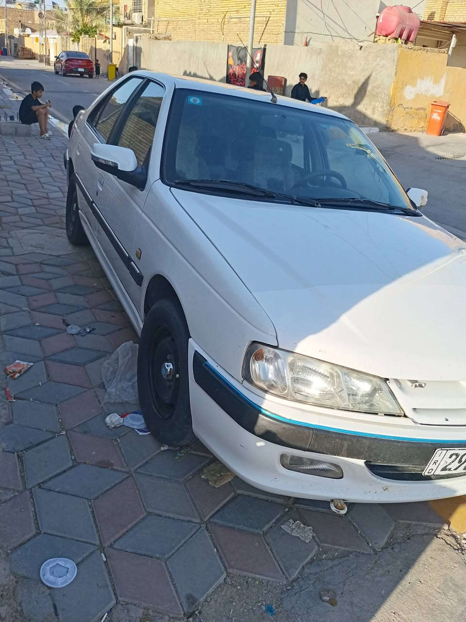 بيجو بارص موديل 15 رقم واسط مكفول بس بارد قليل السعر 52 وبيه مجال قليل اي استفسار هذا الرقم ***********
