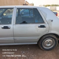 نيسان سدريك • ٢٠٠١ • كالار