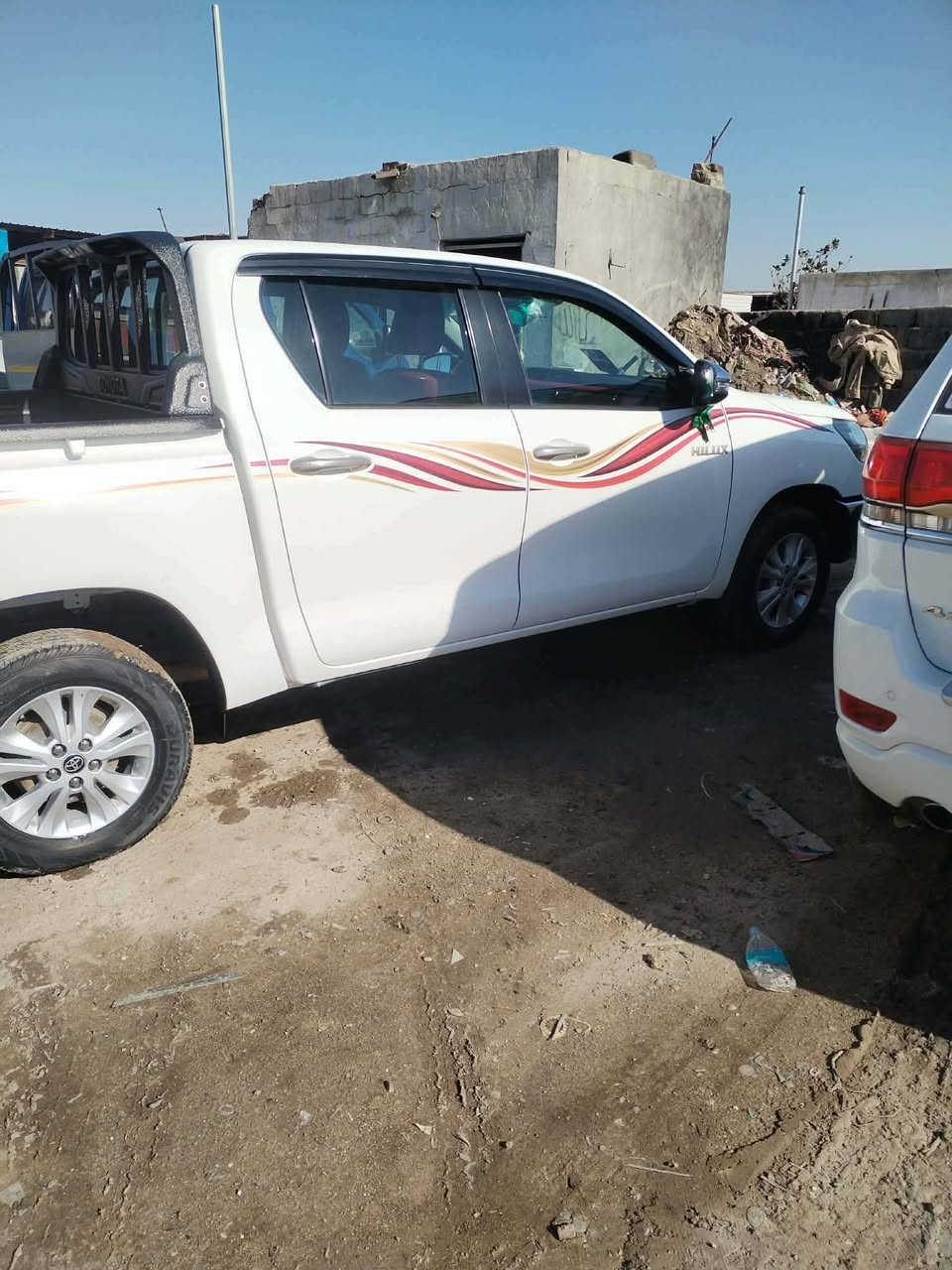 السلام عليكم هيلوكس موديل 2021 اوتماتيك مكفوله كفاله عامه بسمي رقم بغداد تحويل مباشر سياره بسمي(***********)
