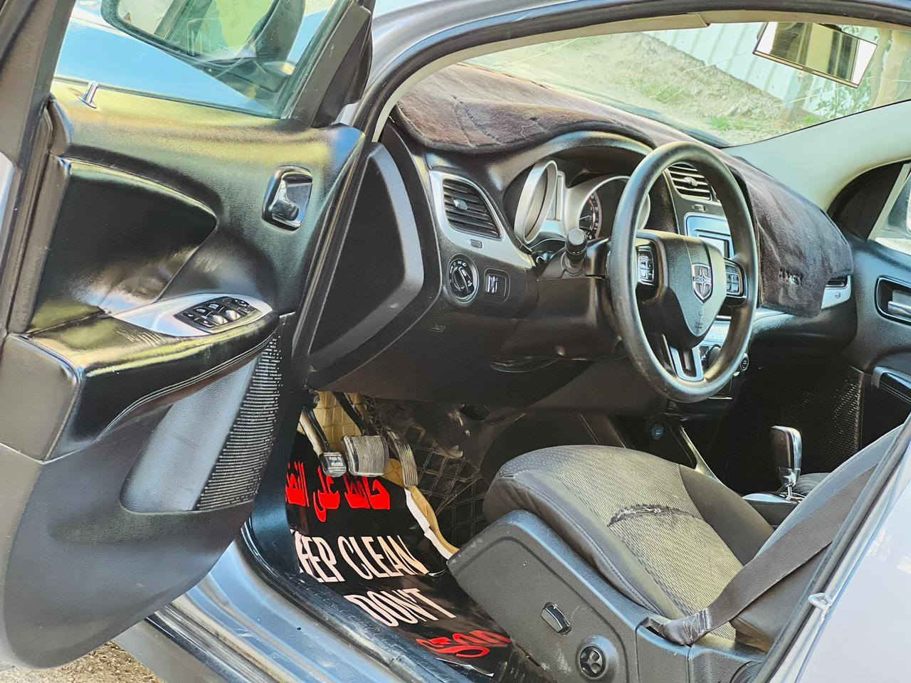 جورني مديل 2016 سعر 113 قابل للتفاوض الاستفسار اتصل *********** وارد أمريكي حادثها جاملغ فقط بدون دواخل وبيها مكانات صبغ اثر جراد بدون دواخل مواصفات فول بصمه تشغيل بصمه أبواب تحكم ستيرن شاشه كبيره كامره خلفيه مكينه سته 6️⃣ سلندر مكينه وكير مكفولات حداديه جديده تخم تاير تبريد 3 قطع 7 راكب مري كهربائي اشاير مري رقم بغداد مشروع وطني سنويه 29 مكان سياره كربلاء
