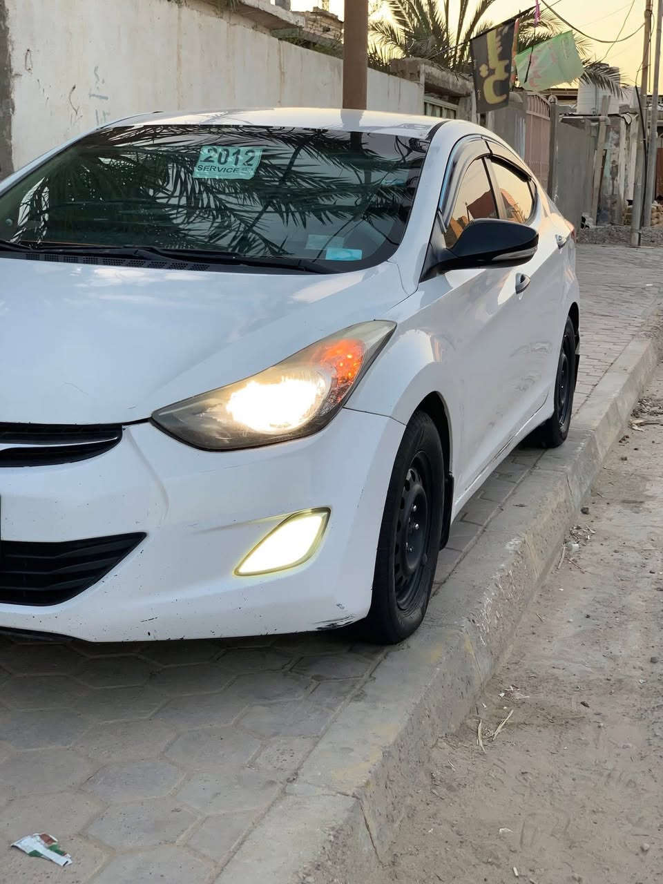 السلام عليكم النتره موديل 12 خليجيه محرك 1600 دوش  سابقاً كفاله عامه ماعده البنيد مفتوح ومصبوغ وحالياً اني صار عندي الحادث الي بيها هسه مثل ما موضح بالمنشور صور حادثها مبينات وواضحات كدامك سياره خليجيه موديل 12 محرك كير حداديه تبريد تدفئى خير من الله باتري جديد راديتر جديد لايت زينون ناصي عالي 
سعر السياره 95 مكان السياره في البصره رقم تلفون *********** واذا عندك مراوس اراوس
