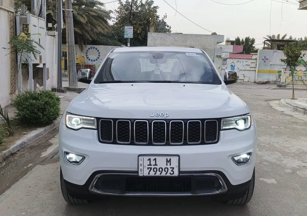 السلام عليكم
جيب 2020 لمتد فول مواصفات بنوراما 
الحادث باب سايق فقط 
ونفسه مصبوغه بدون تبديل 
وضع امريكه ماشيه 67 الف 

جديده بمعنه الكلمه مابيه اي نقص 
صور التقرير الحادث موجوده

السعر 240 ورقه 
رقمي ***********
