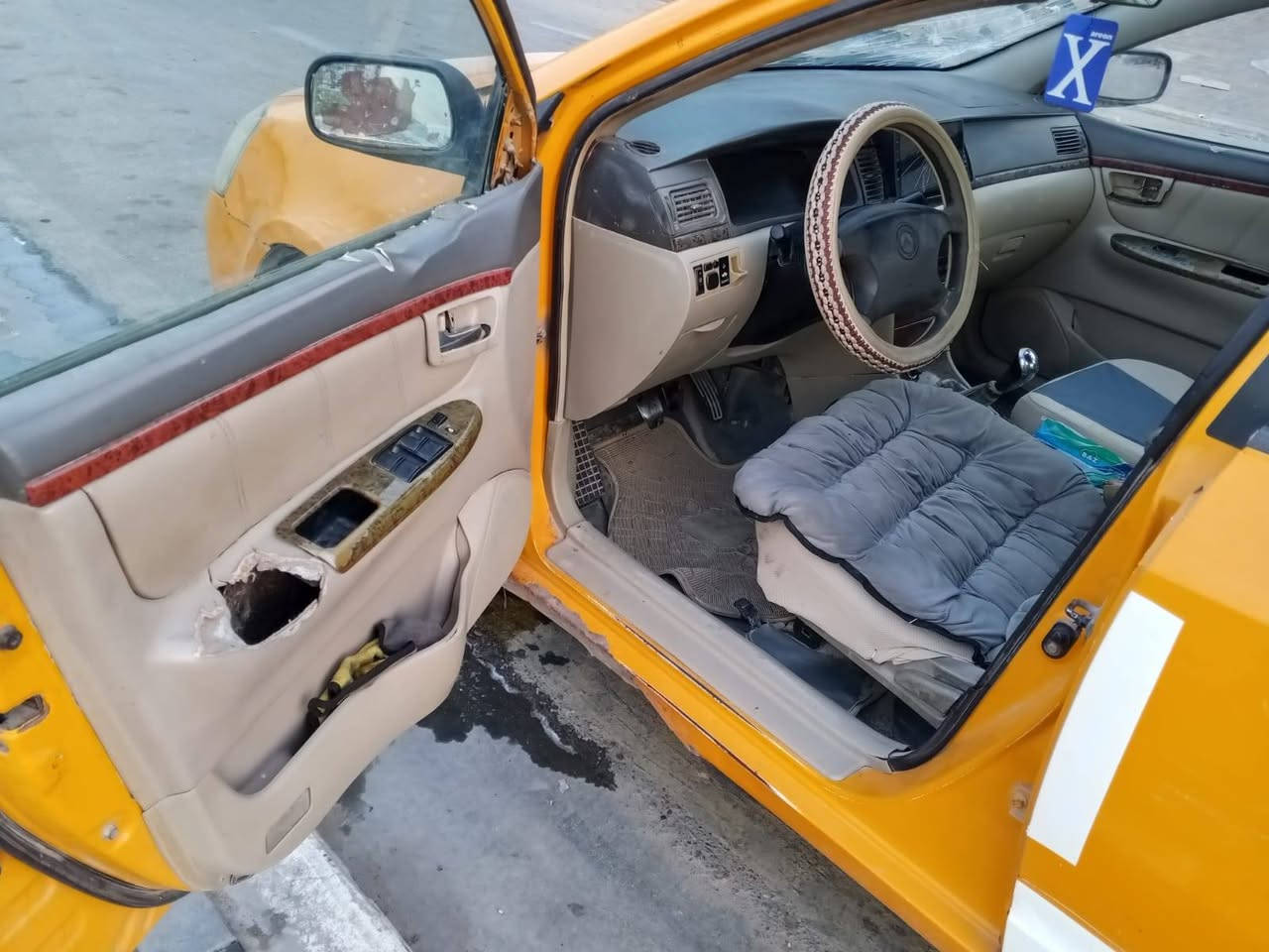 جيلي موبل مديل 11مكينه وكير وحداديه وكهربايات كله جديد سنويه عضم راعيهه بغداد ماواصله المكان كربلا السعر 15 وبيهه مجال قليل ***********
