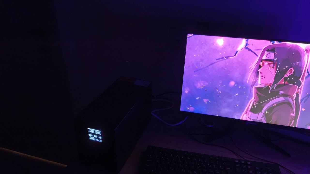 سلام عليكم
💻 كيس تجميعة كيمنك 2k 
CPU Ryzen 5 9600x 
GPU Rx 7700 xt 
Ram 32gb (16*2) 6000Mhz/s🔥
Storage 1tb Samaung
Motherboard MSI B840 Gaming WiFi Plus
PSU 750W Bronze

 🖥شاشة كيمنك Raptor 
180hz 
FHD 
1MS 

 🔋UBS Online 1000v 

السيت اب كله بسعر مليونين و ١٠٠ الف و بي مجال 

و بيع الكيس و الشاشة و UBS مفرد ممكن 

طبعا شباب خلو ابالكم هذا الكيس هو ٧٥٠ واط يعني بالمستقبل اذا تريد اتطور الحاسبة فبكل سهولة تكدر اما حاليا فهو يستهلك ٤٥٠ واط فقط 

راسلوني خاص او بالكومنت اذا عندك استفسار او تريد تشتري


**إذا كنت صاحب هذا الإعلان وتريد حذفه لأي سبب، رجاءا أرسل رسالة إلى الدعم الفني**