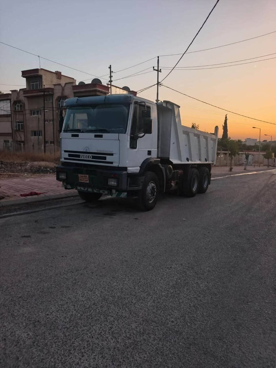 ئەفیکۆ بۆ فرۆشتن 
٢٠٠٢ مەکینە ڕەش 
شانسی  تەحویل تەبرید بەشەرت
***********
