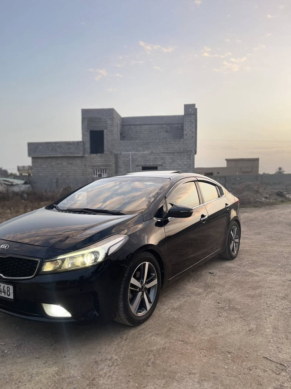 السلام عليكم كيه فورتي للبيع كير محرك صدر كله عل وضع شركه رقم بغداد بسمي شرط تحويل السياره فول موصفات واحد عل واحد ماشيه 110بيه شبر بارد بل جاملق المامي وبيه دعاميه سرقه بمريكه رقم الهاتف ***********
