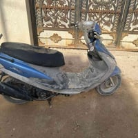 للبيع دراجه ماكس قجمه كلشي شغال بيها الدراجه بعدها جديده بس غسل ماغاسل...