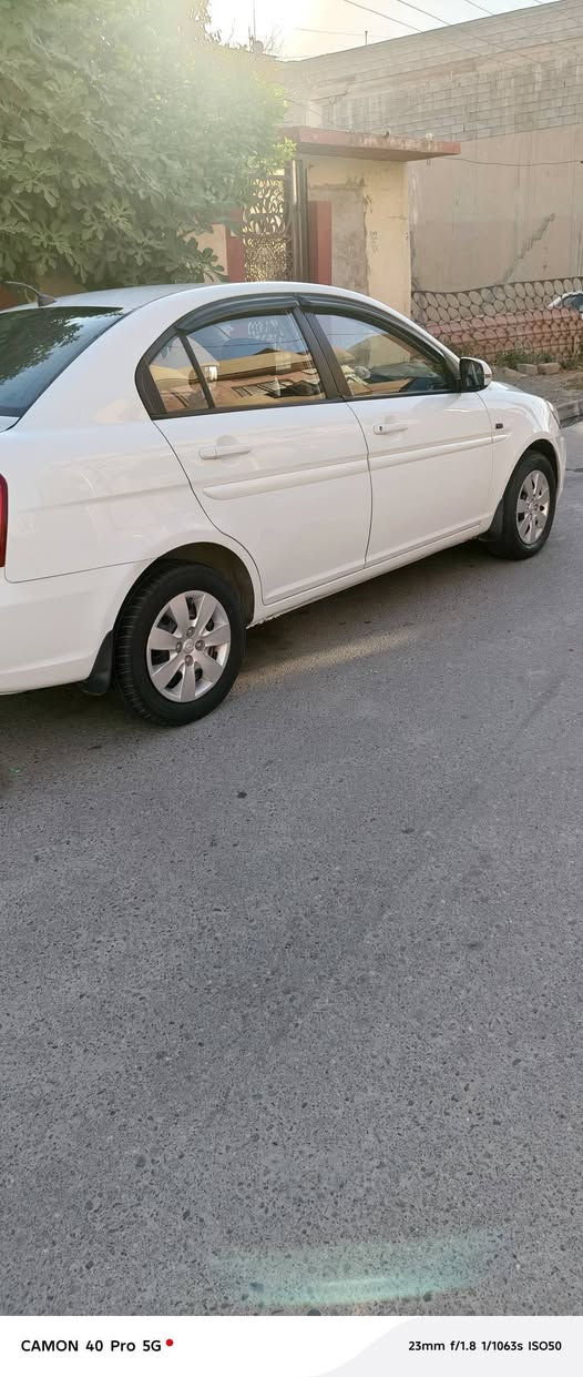 اكسنت ٢٠١١ سيارة وضع شركه رقم جديد سنويه ٢٠٢٩ سياره بيها فقط بارد باب الخلفي جه النفر لتواصل على الرقم 
***********
