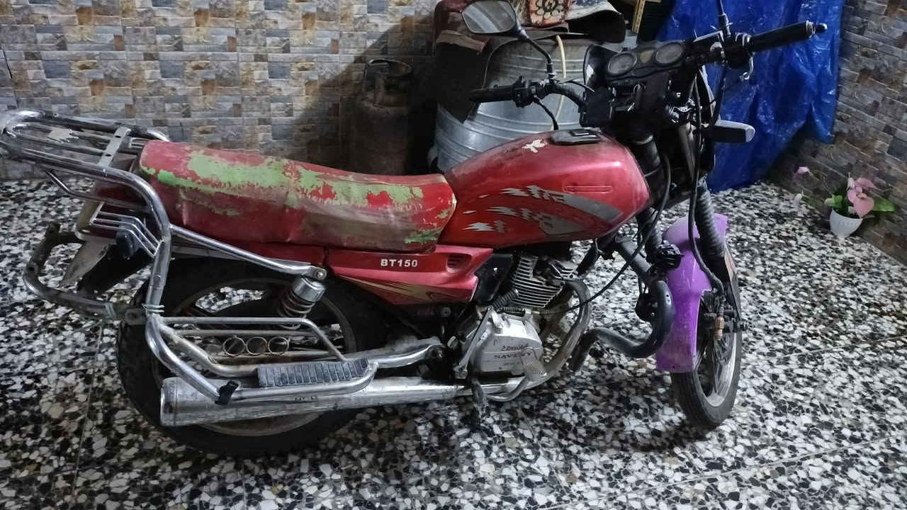 سلام عليكم دراجه للبيع خمسه كير موديل 2020 مكينه23 دراجه كل شي شغال سلفه هندر كهربائيات اوراق كامله السعر 350 عنوان بغداد حي النصر ***********
