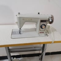 مكينة خياطة منزلية نوع برذر صناعة ياباني نظيفة جدا استعمال قليل مكينته...