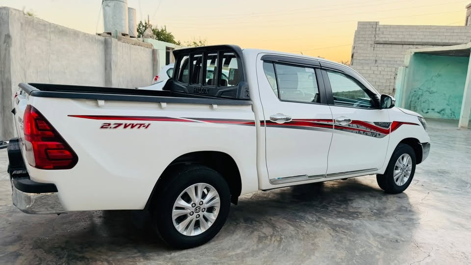 السلام عليكم
عذاري 2025 ساز فول فول للإخير 

مكفوله اوتماتيك ماشيه 22 بعدلها 4 تبديلات دهن بشركة مجاني 

فول مواصفات شحن لاسلكي كشن حار بار تبريد خلفي امري شفط بصمه ترحيب عداد الالكتروني بونيد جكات شاشه جبيره كامرا تحكم استيرن حساسات سياره مفوله 

رقم سليمانيه هزه سنويه كله جديده العنوان الشركاط اسديره 
***********—***********
